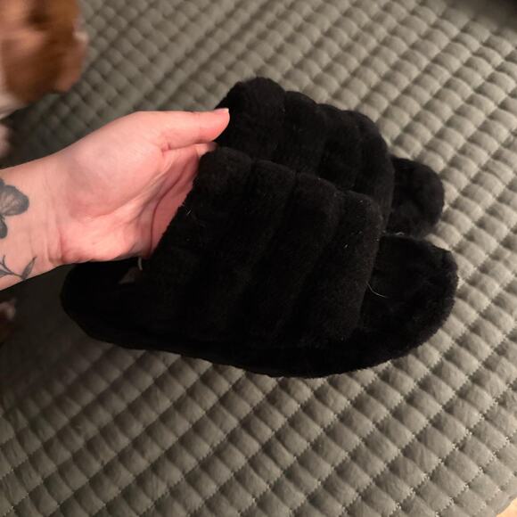 Black ugg faux fur slides - Picture 1 of 4
